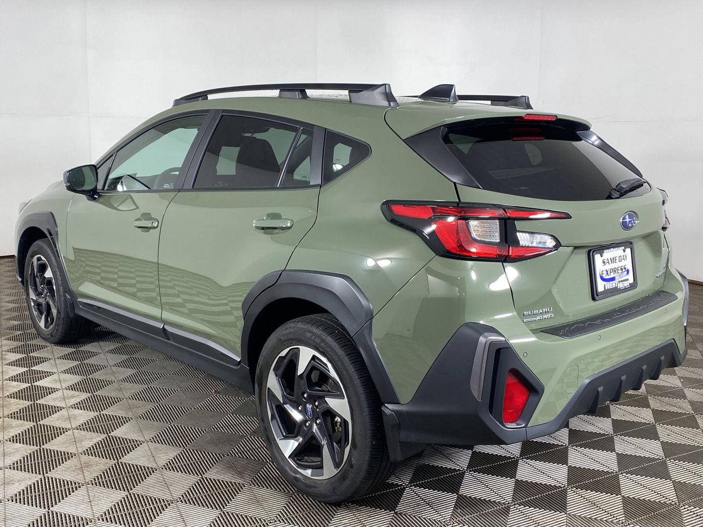Used 2025 Alpine Green Subaru Limited image 5