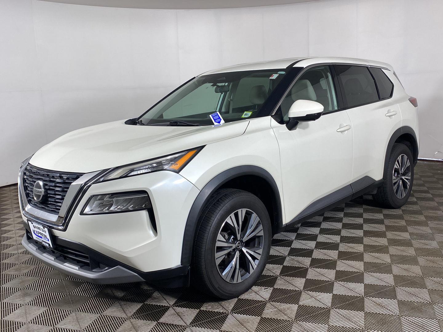 Pearl White Tricoat 2021 Nissan Rogue SUV / Crossover All-Wheel Drive Continuously Variable Transmission