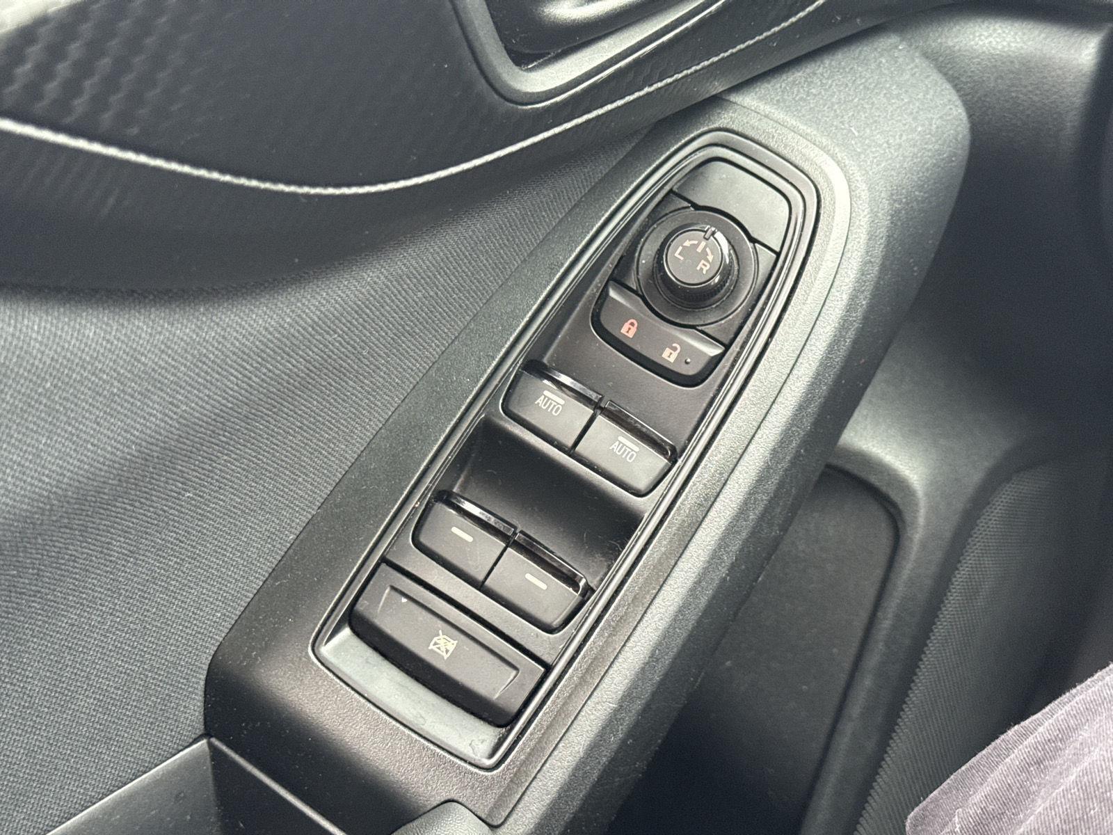 Used 2019 Ice Silver Metallic Subaru Premium image 16