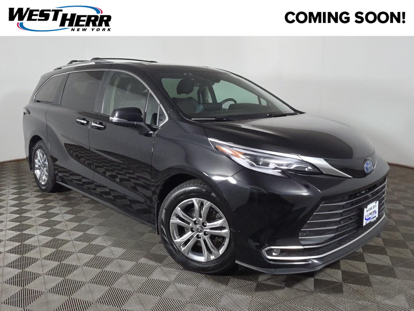 2022 Toyota Sienna Platinum 7-Passenger AWD