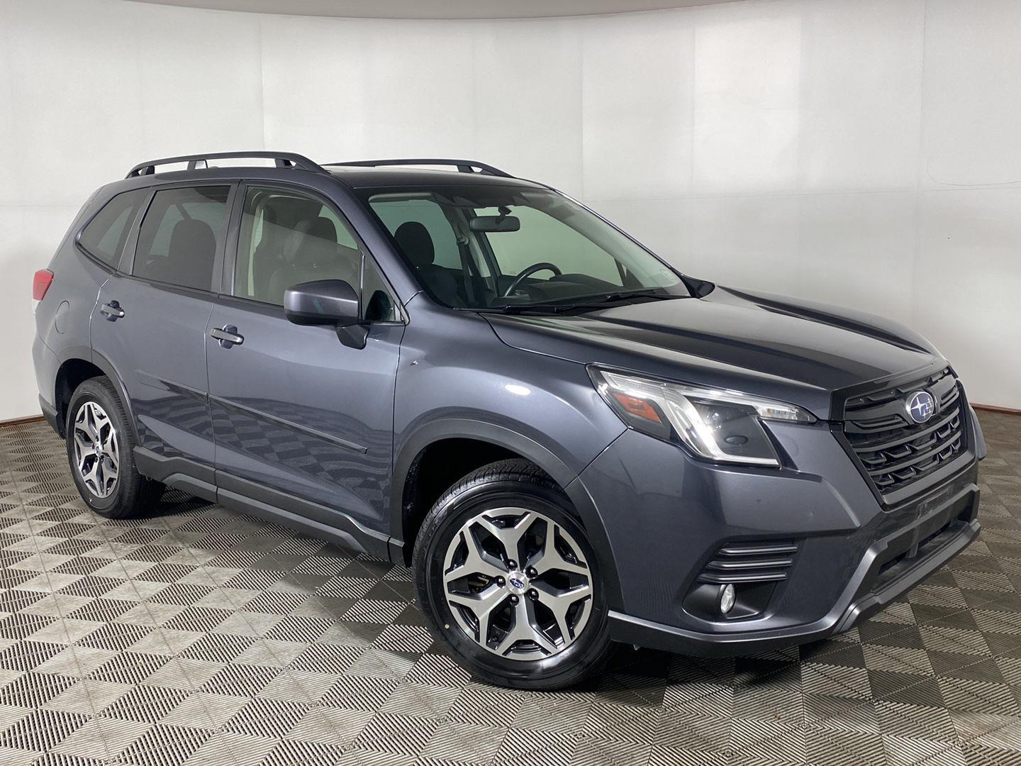 2023 Subaru Forester Premium Crossover AWD
