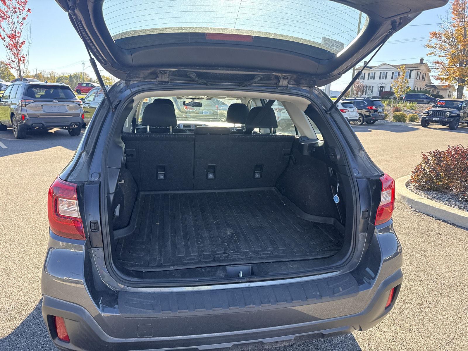 Used 2019 Magnetite Gray Metallic Subaru 2.5i image 9