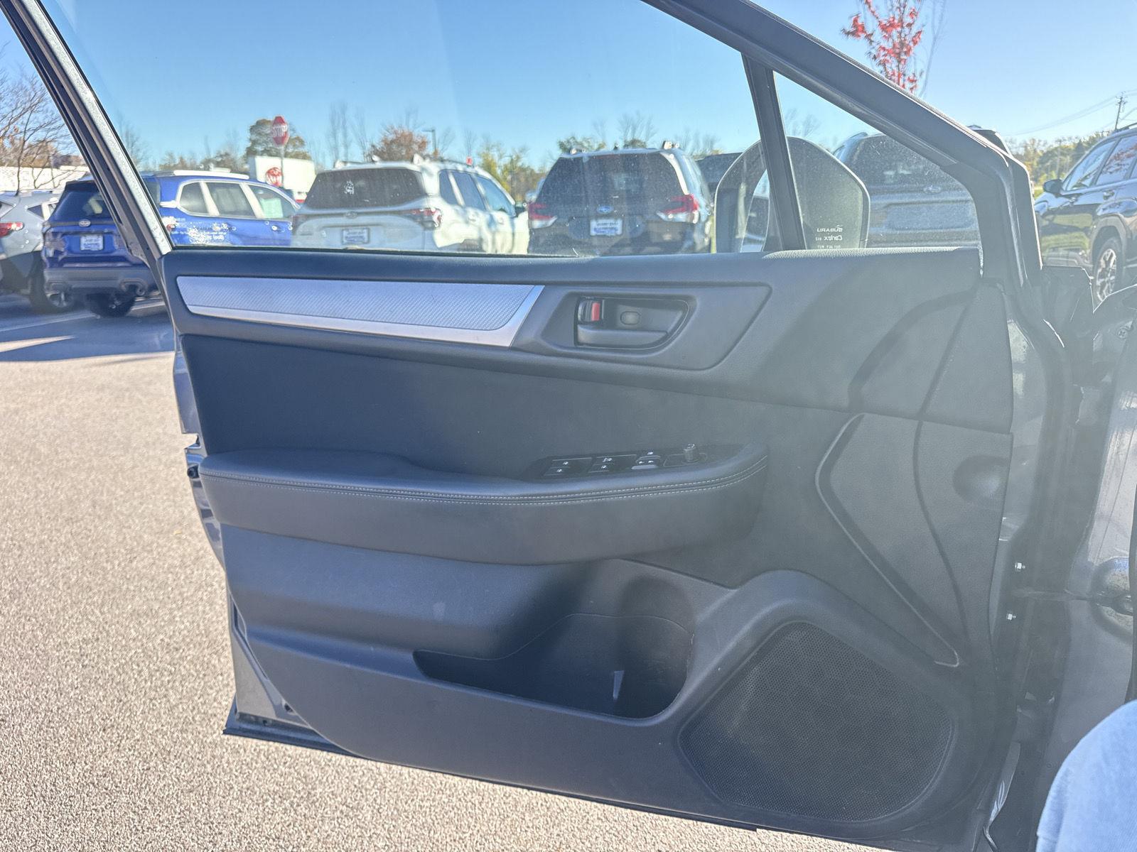 Used 2019 Magnetite Gray Metallic Subaru 2.5i image 14