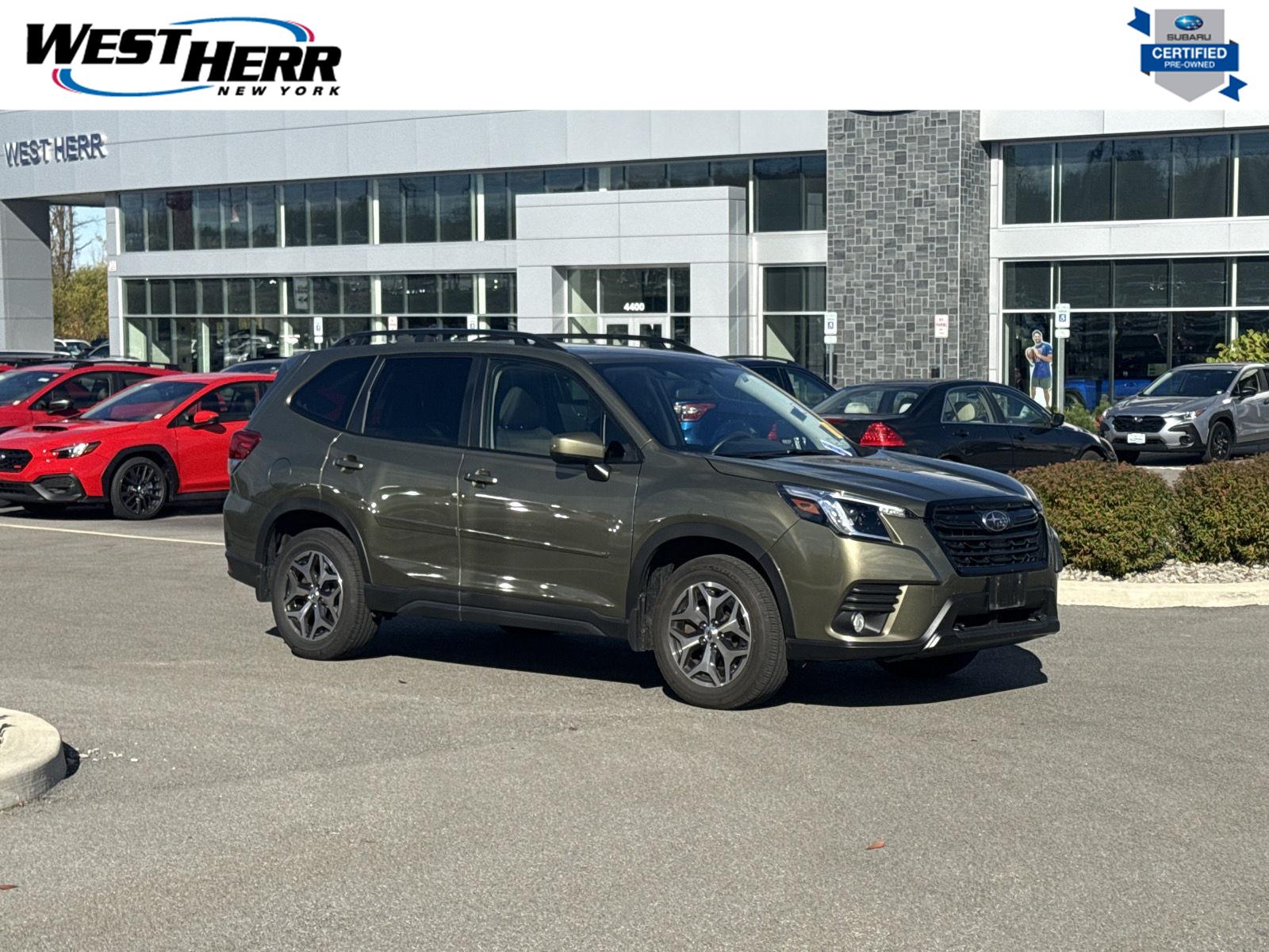 2023 Subaru Forester Premium Crossover AWD