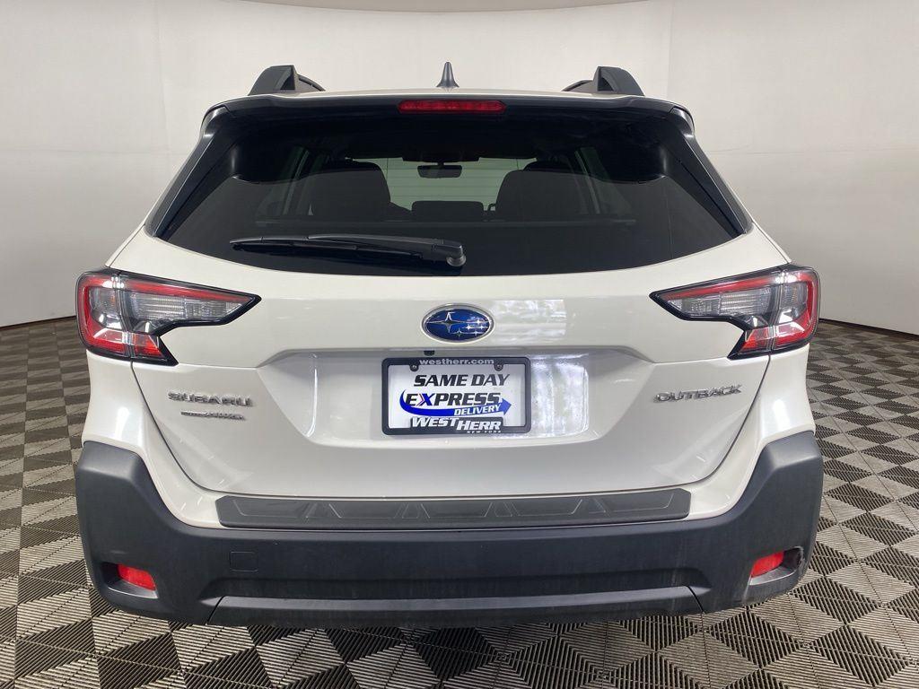 New 2025 Crystal White Pearl Subaru Premium image 7