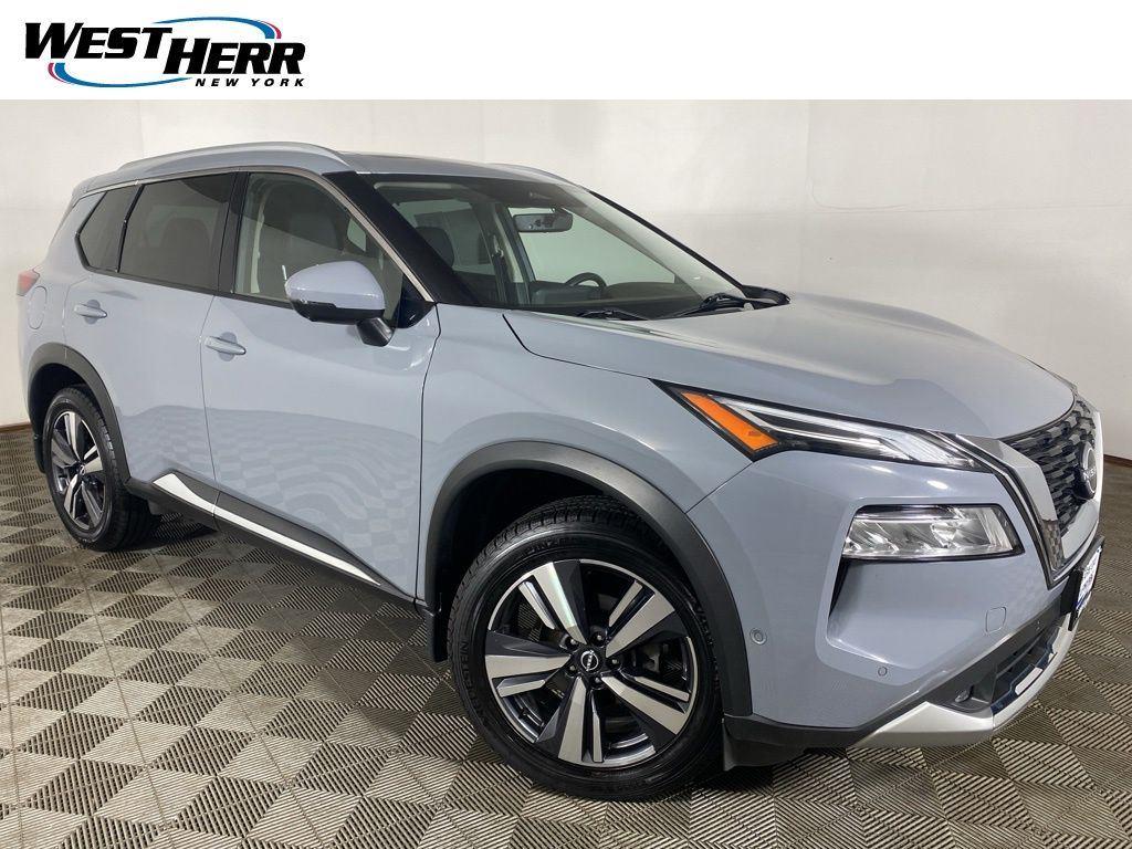 Boulder Gray 2022 Nissan Rogue Platinum AWD SUV / Crossover All-Wheel Drive Continuously Variable Transmission