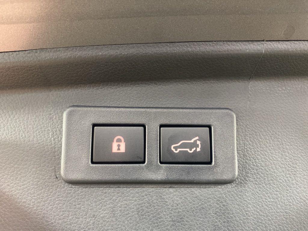 New 2025 Gray Metallic Subaru Premium image 33