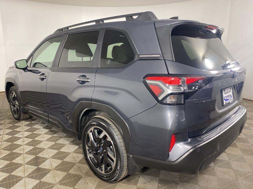 New 2025 Gray Metallic Subaru Limited image 9