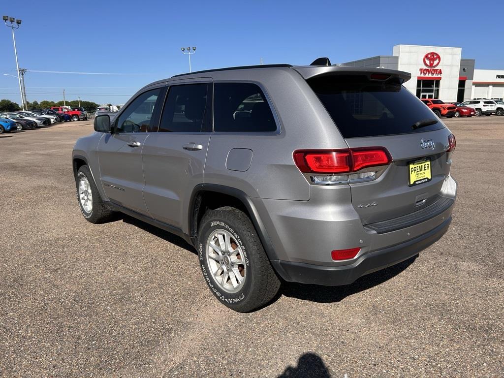 Used 2020 Jeep Grand Cherokee Laredo with VIN 1C4RJFAG1LC266696 for sale in North Platte, NE