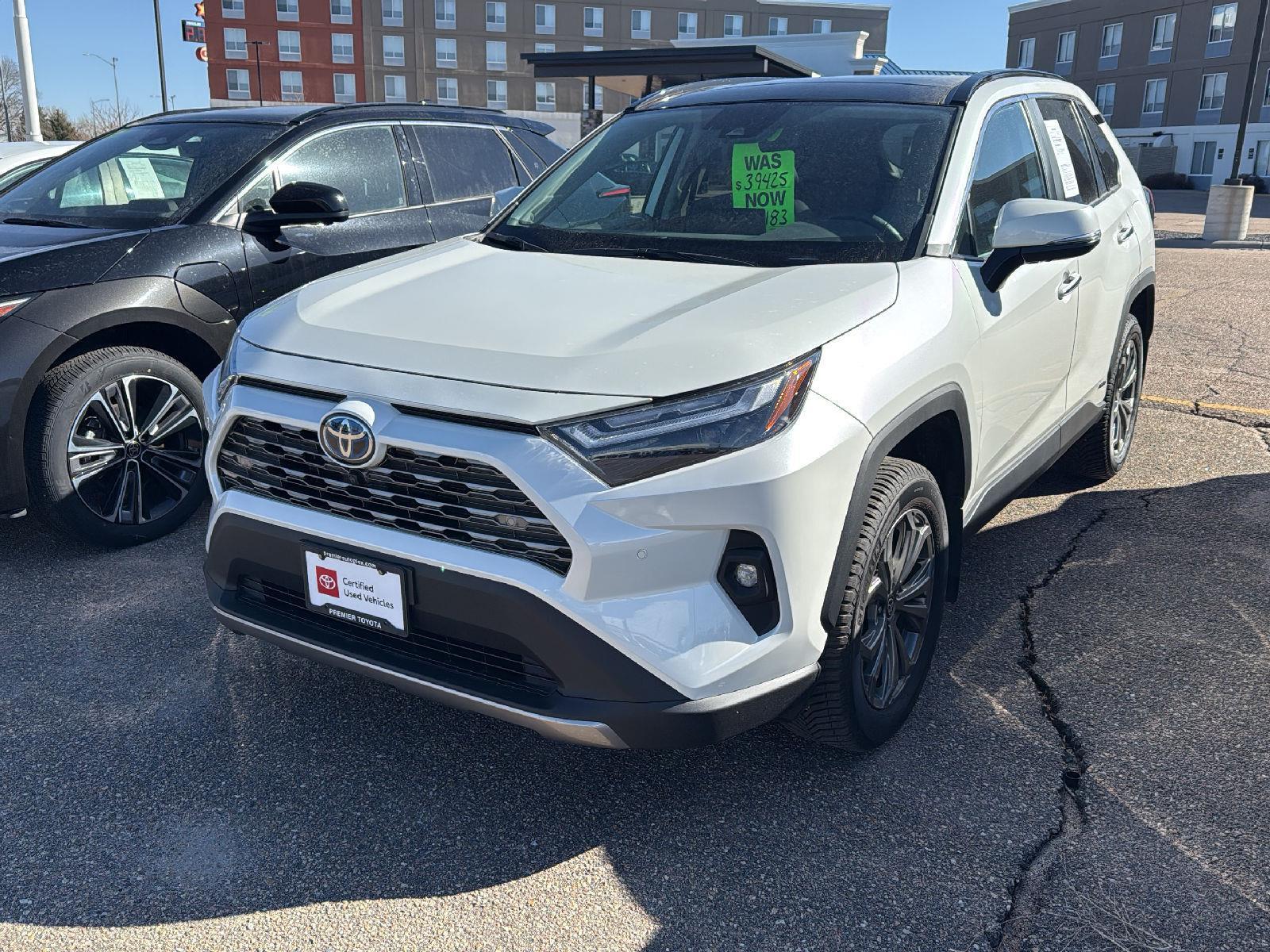 Used 2022 Toyota RAV4 Limited with VIN 4T3D6RFV6NU075361 for sale in North Platte, NE