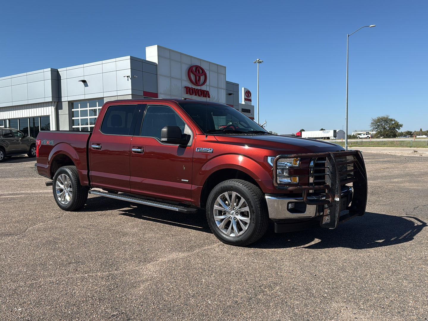 2017 Ford F-150 XLT's photo