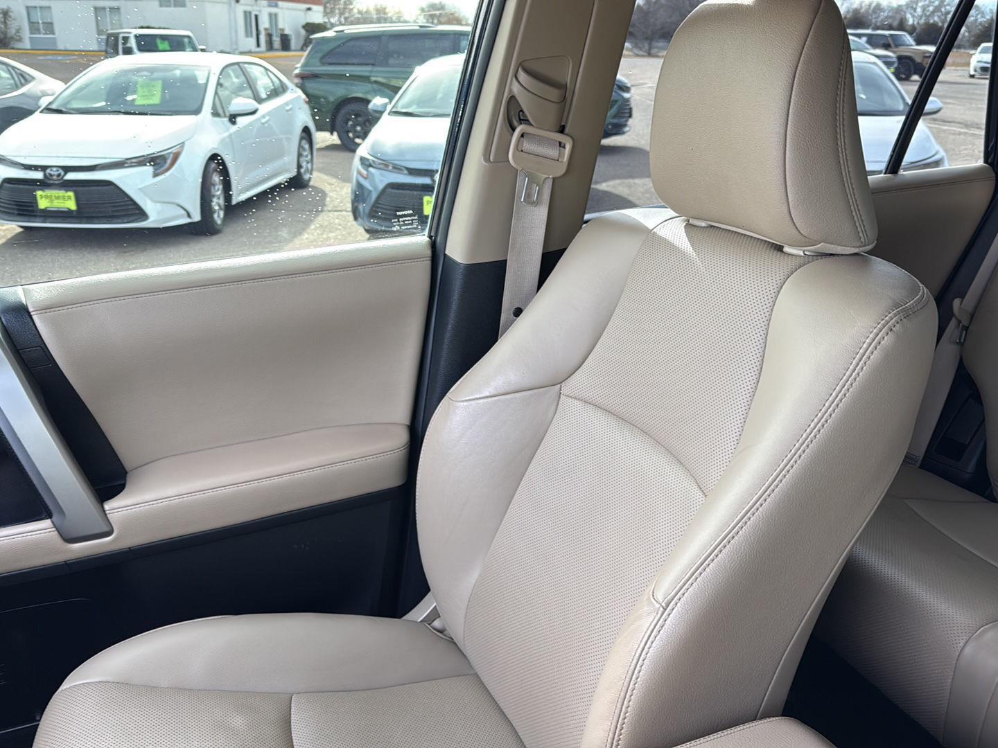 2020 Toyota 4Runner Limited - Photo 28