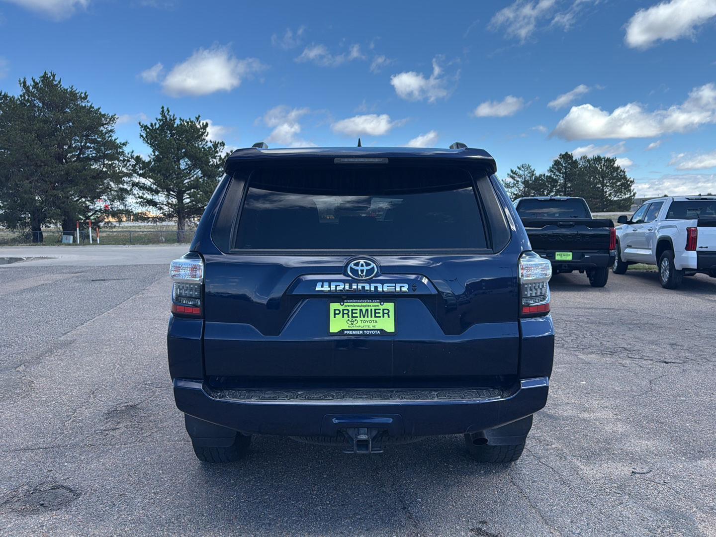 View vehicle photo 5