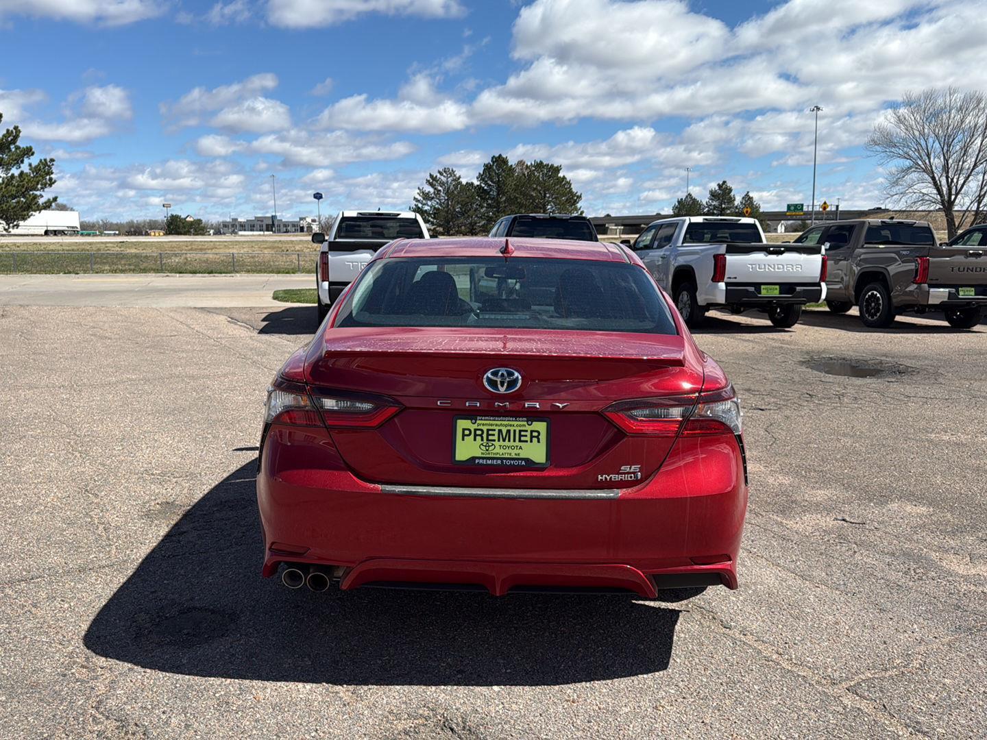 View vehicle photo 5