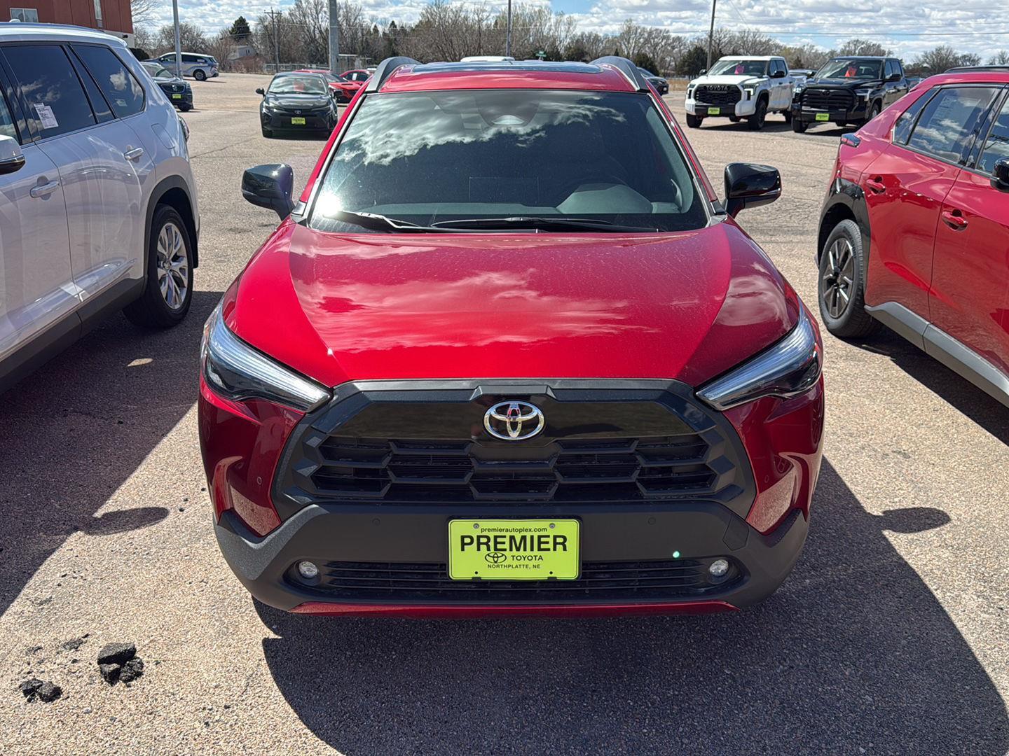 View vehicle photo 2