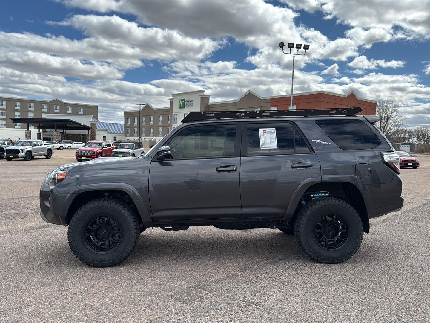 View vehicle photo 4