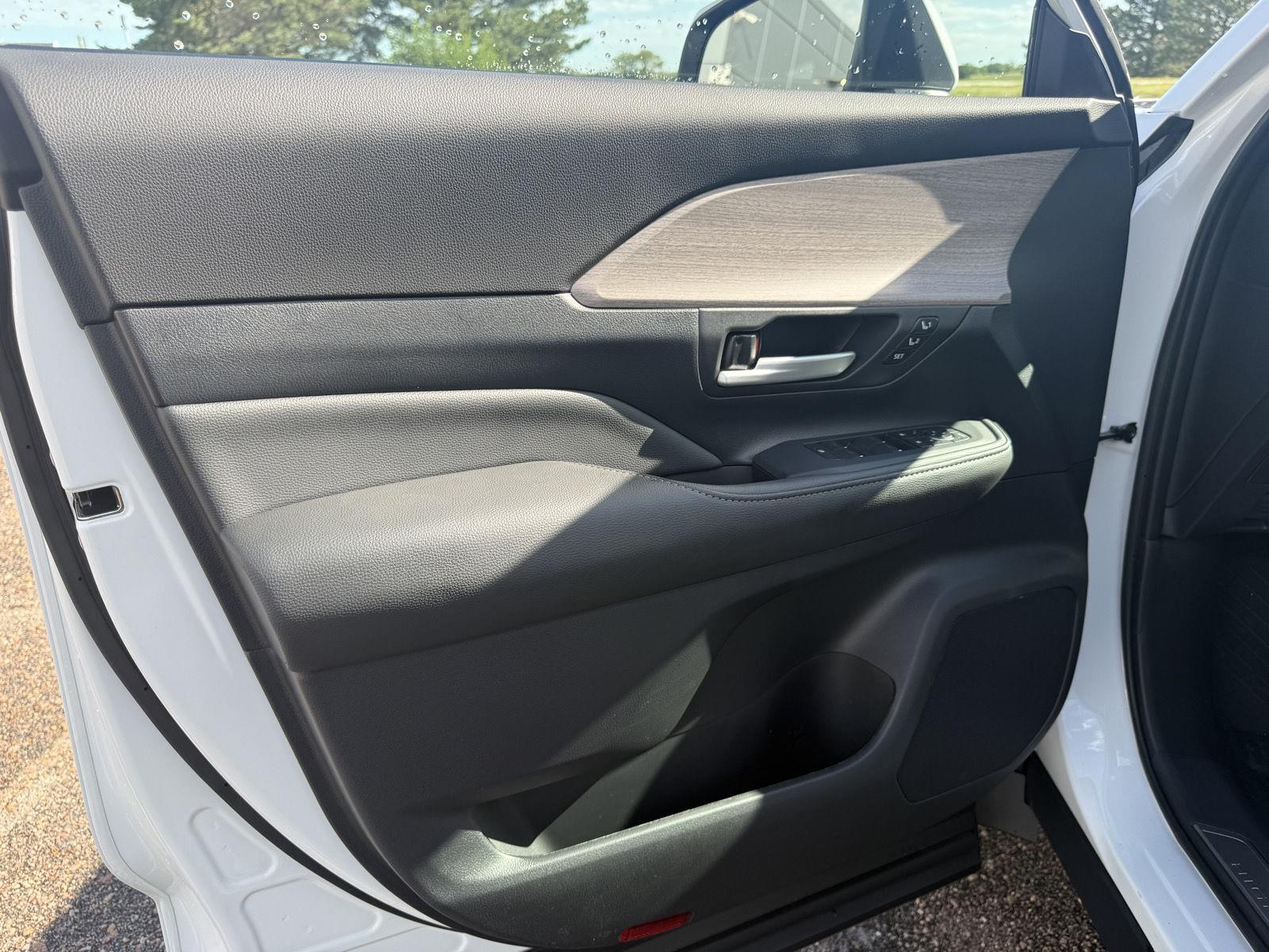 New 2026 Toyota Grand Highlander SUV
