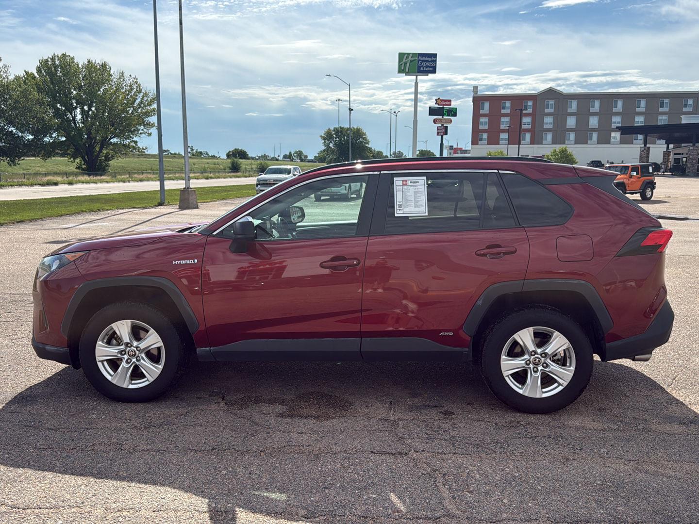 Used 2021 Toyota RAV4 SUV