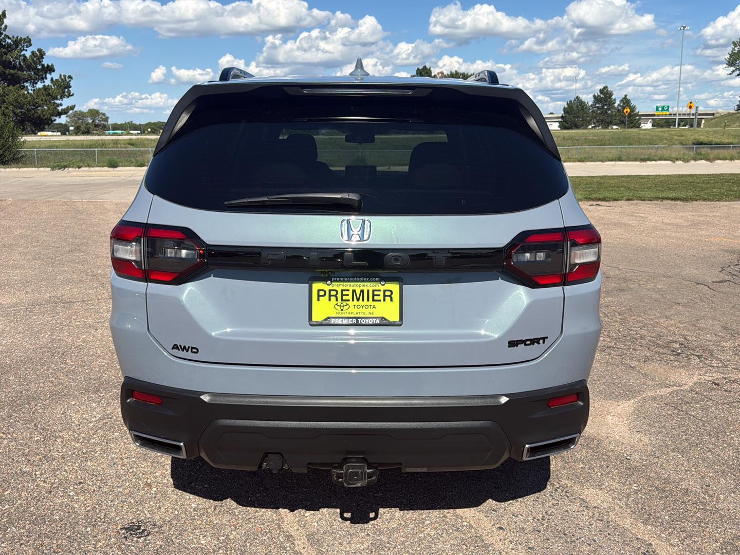 Used 2025 Honda Pilot SUV