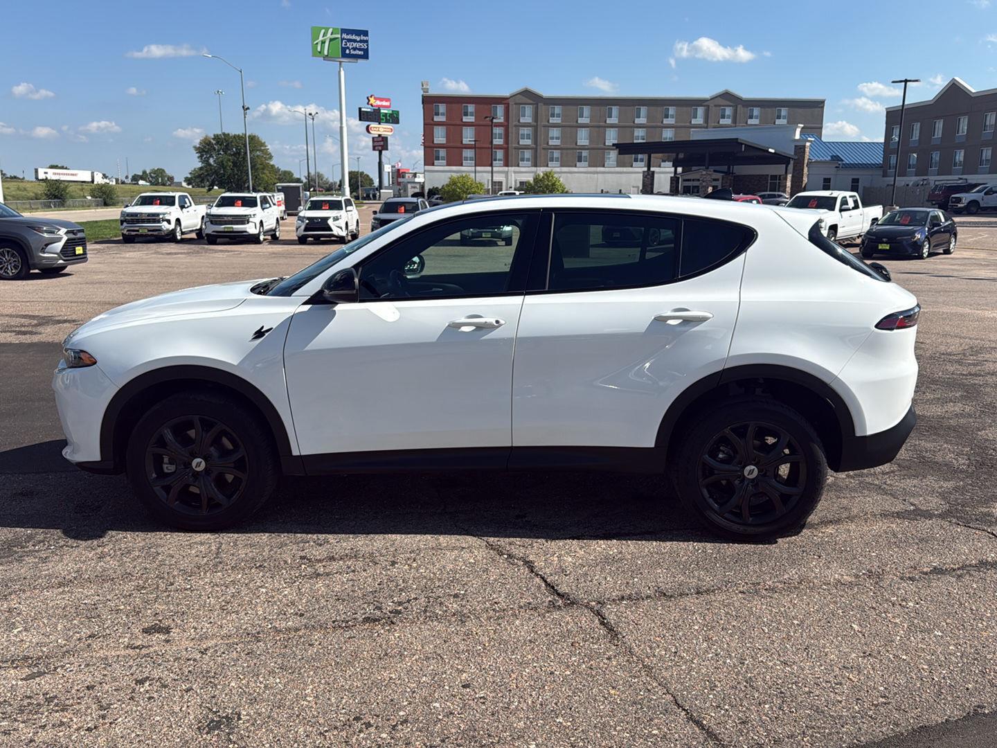 Used 2024 Dodge Hornet SUV