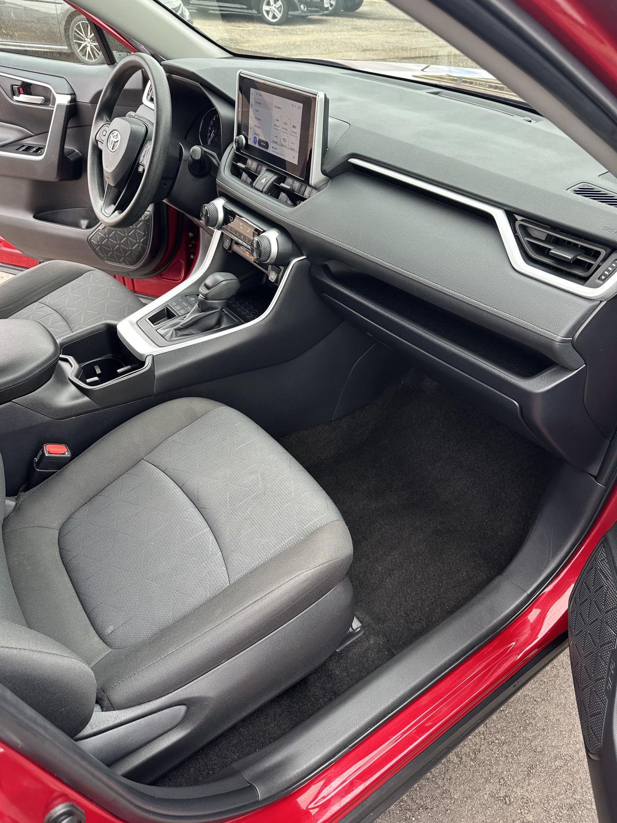 Used 2025 Toyota RAV4 SUV