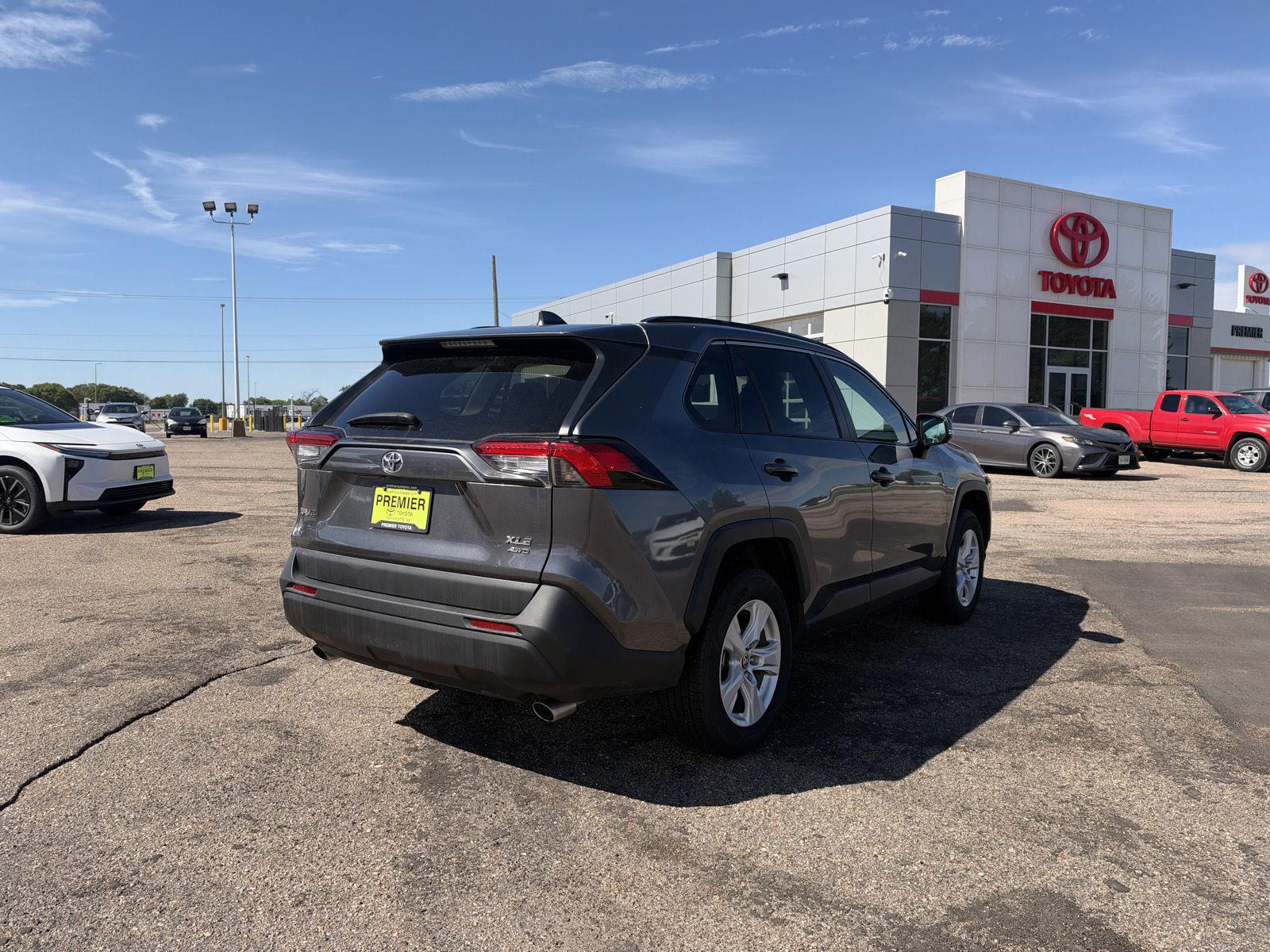 Used 2021 Toyota RAV4 SUV