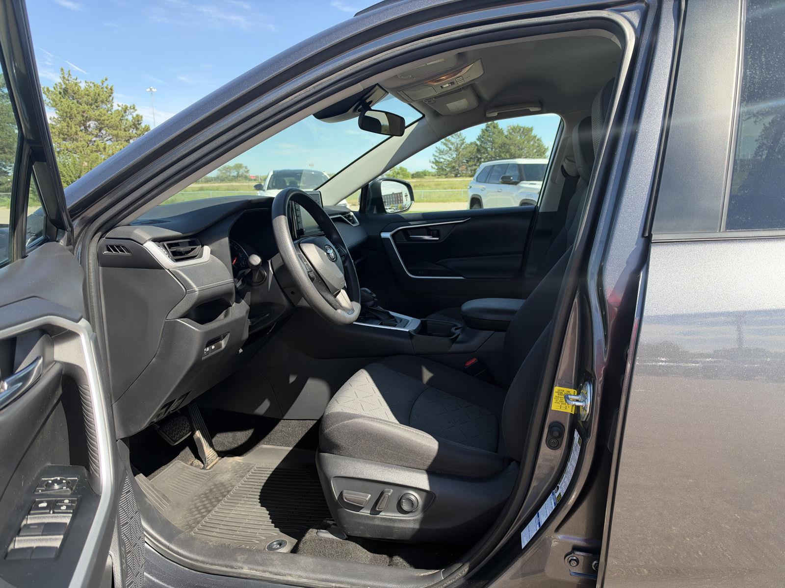 Used 2021 Toyota RAV4 SUV