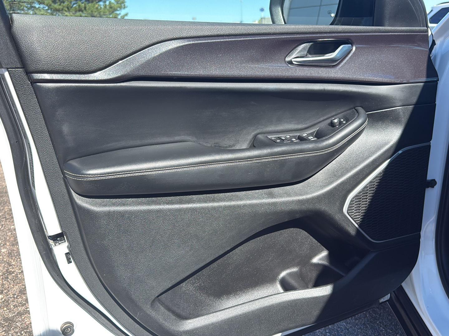 Used 2022 Jeep Grand Cherokee L SUV