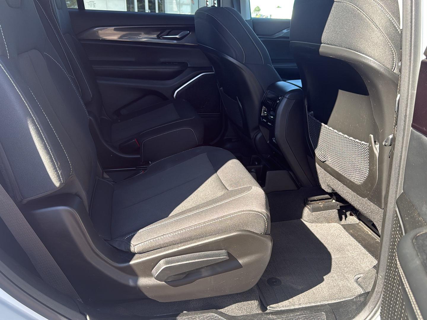 Used 2022 Jeep Grand Cherokee L SUV