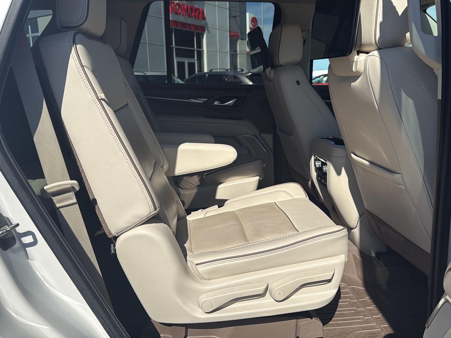 Used 2021 GMC Yukon SUV