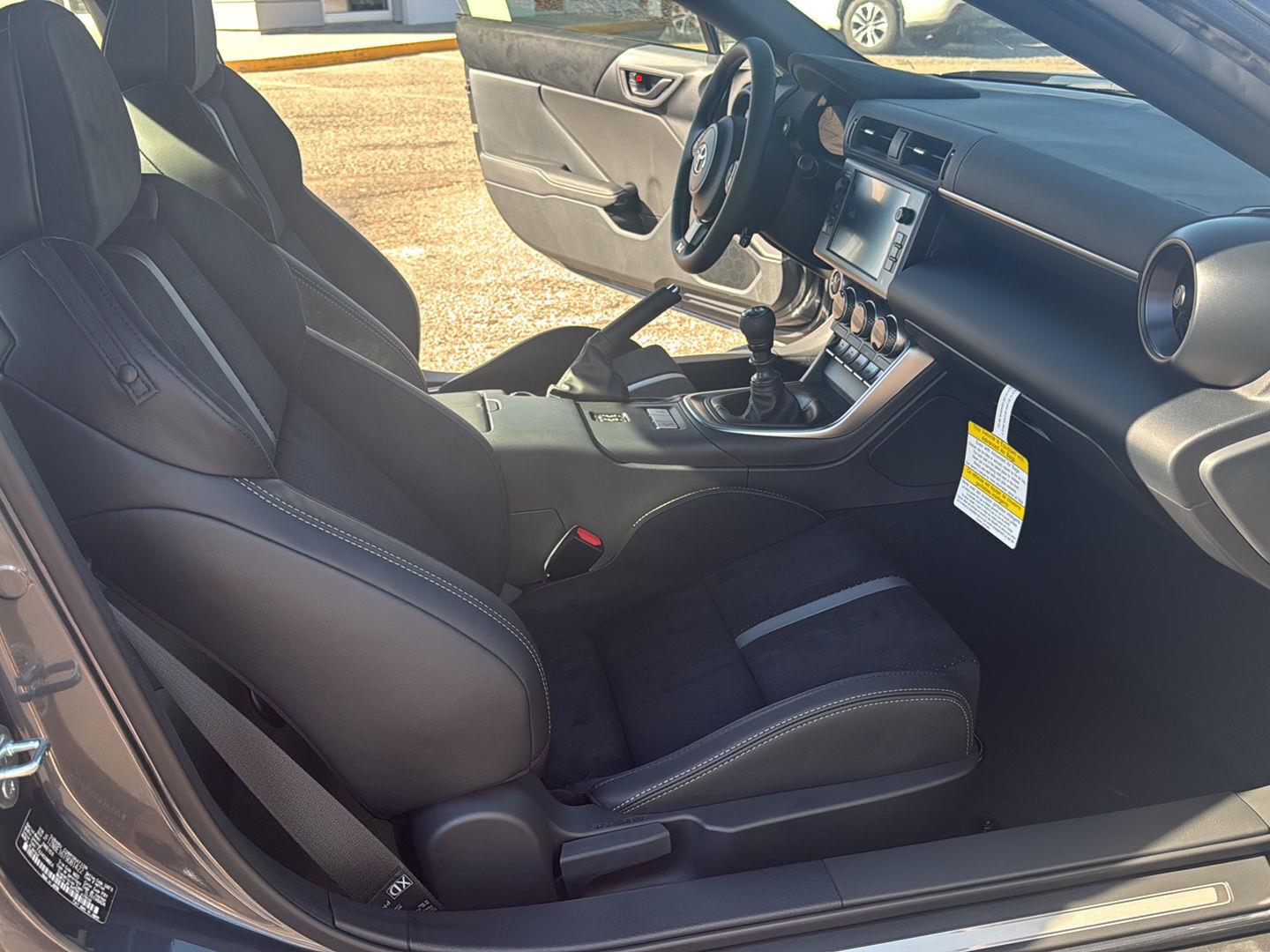 2026 Toyota GR86 Premium - Photo 9