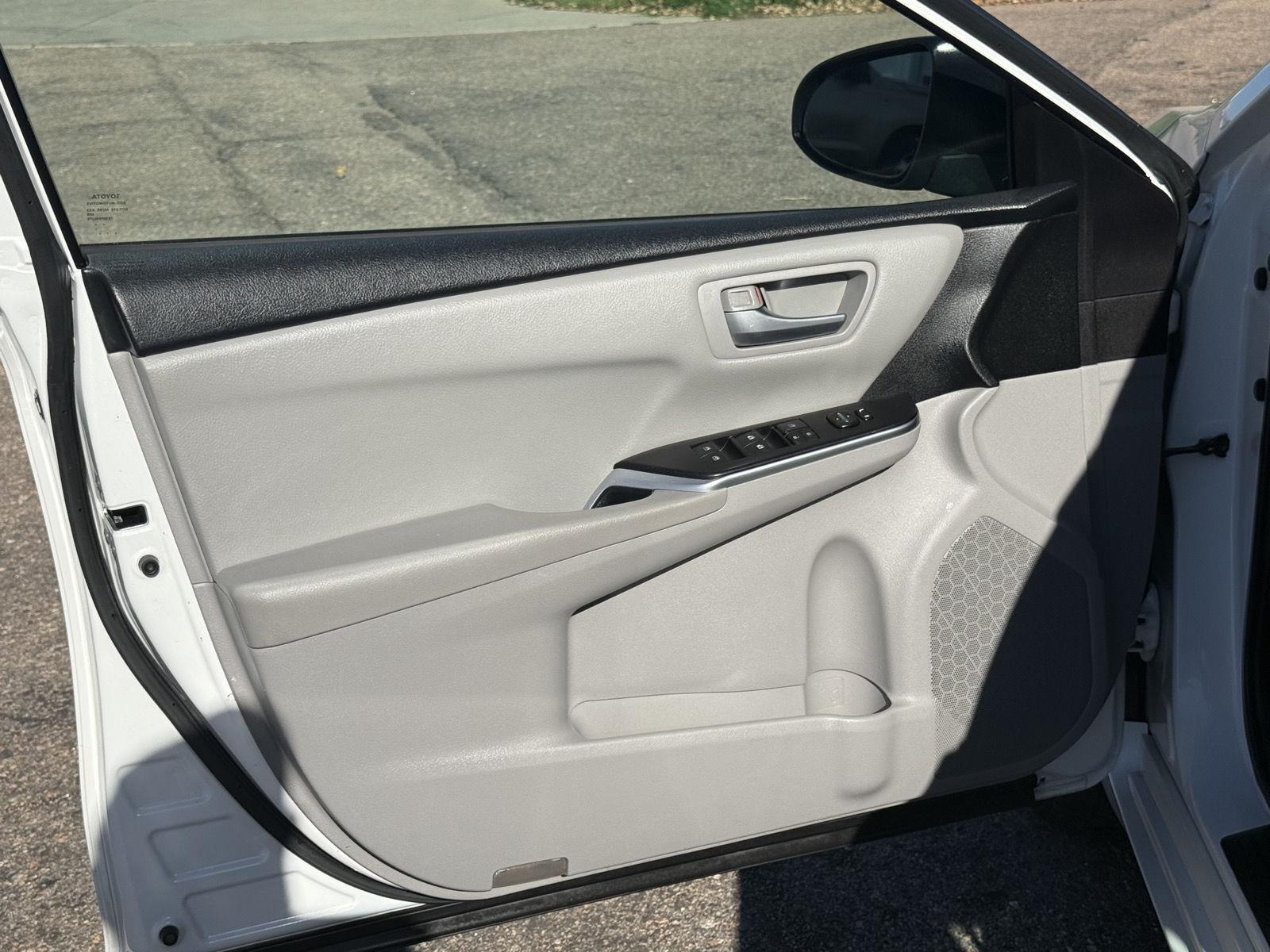 Used 2016 Toyota Camry Sedan