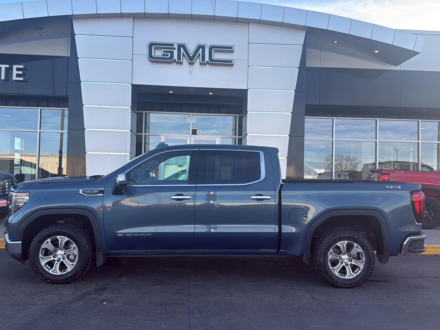 Downpour Metallic 2024 GMC Sierra 1500 SLT Crew Cab 4WD Pickup Truck Four-Wheel Drive Automatic