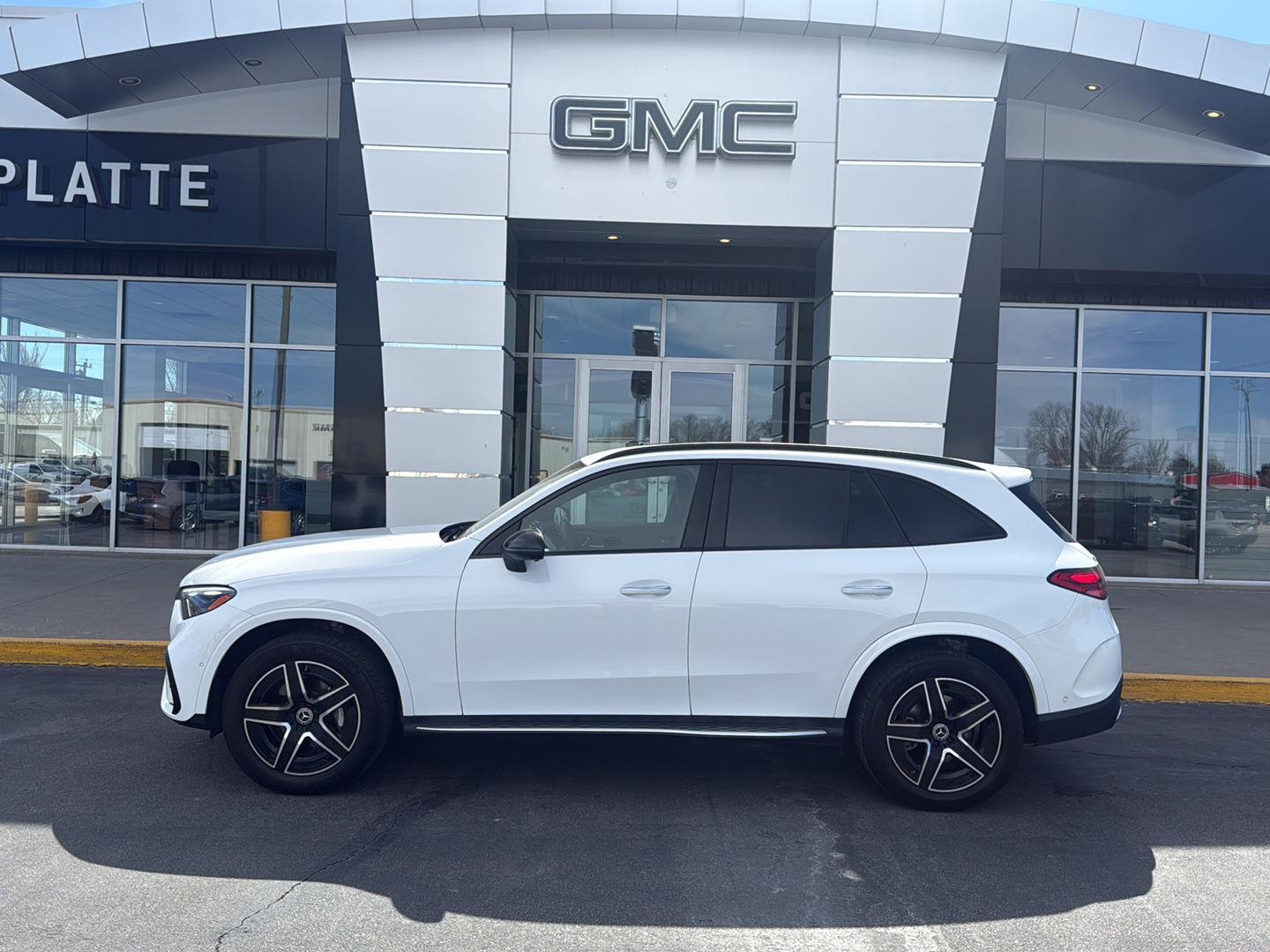 2025 Mercedes-Benz GLC 300 4MATIC