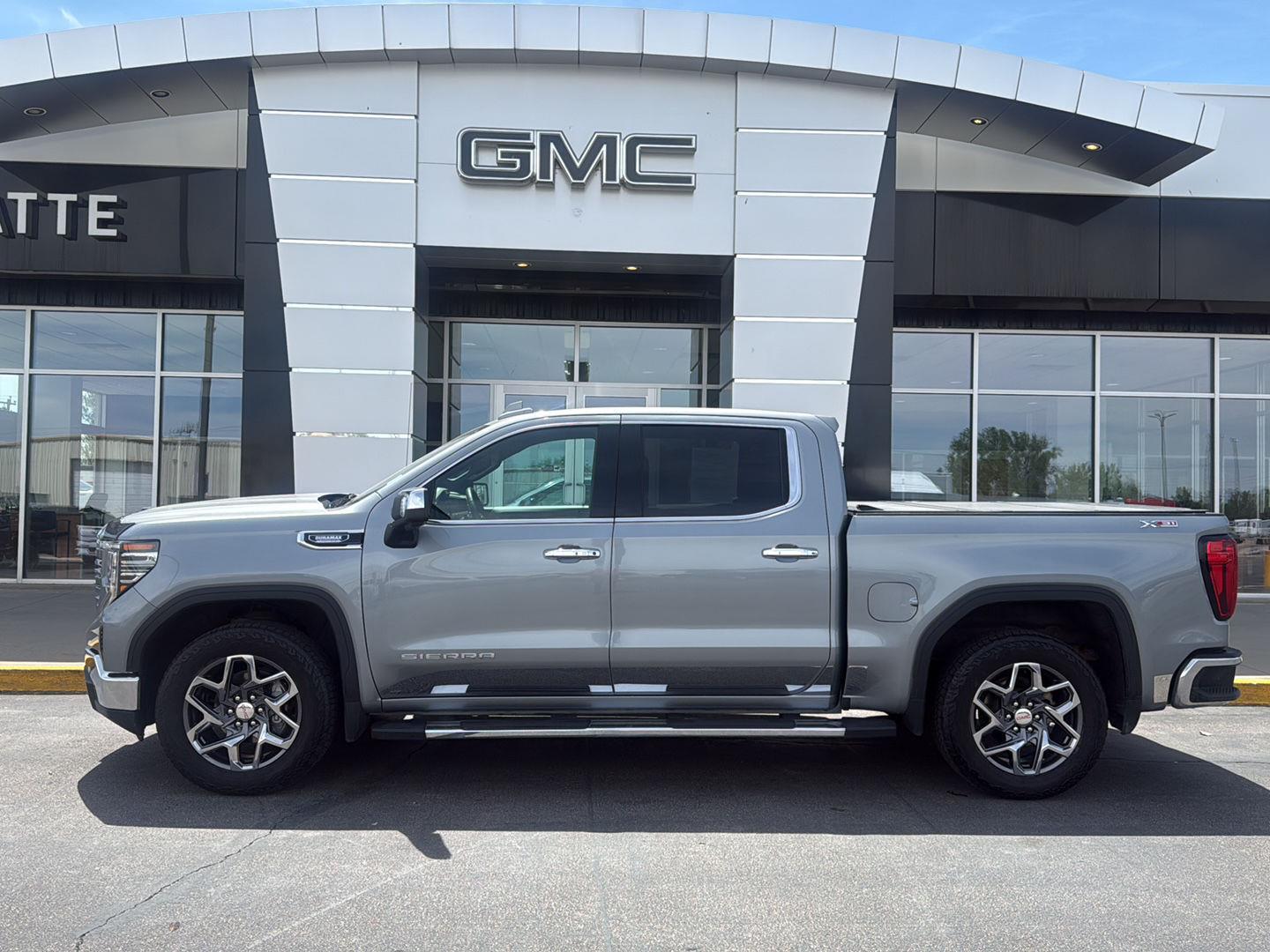 Sterling Metallic 2023 GMC Sierra 1500 SLT Crew Cab 4WD Pickup Truck Four-Wheel Drive Automatic
