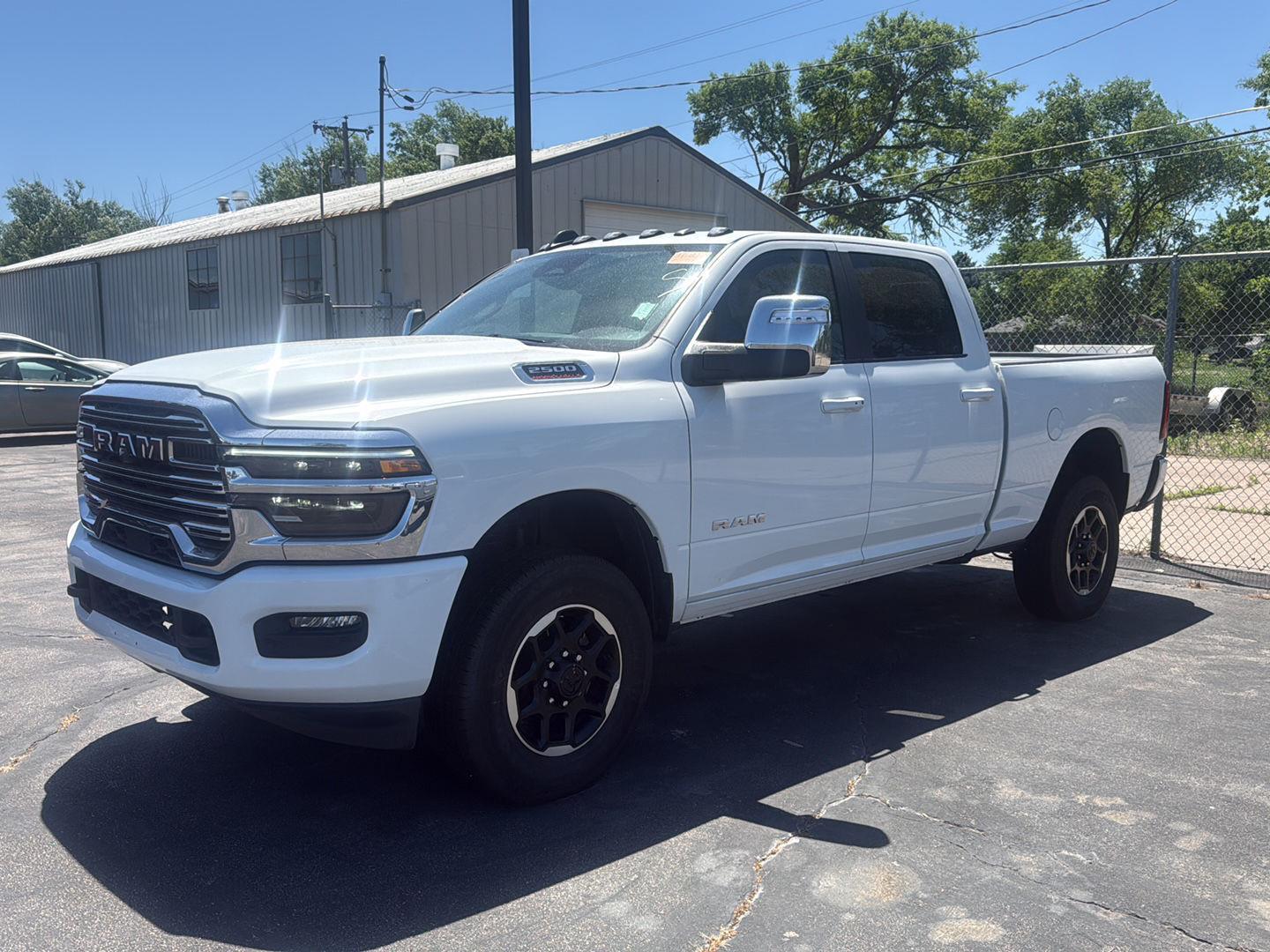 2026 RAM 2500 Laramie Crew Cab 4WD