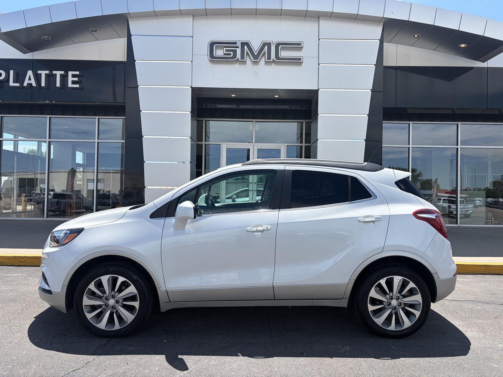 White Frost Tricoat 2020 Buick Encore SUV / Crossover All-Wheel Drive 6-Speed Automatic Overdrive