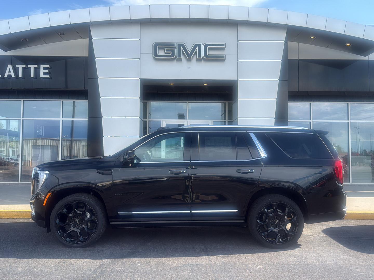 Onyx Black 2026 GMC Yukon SUV / Crossover Four-Wheel Drive Automatic