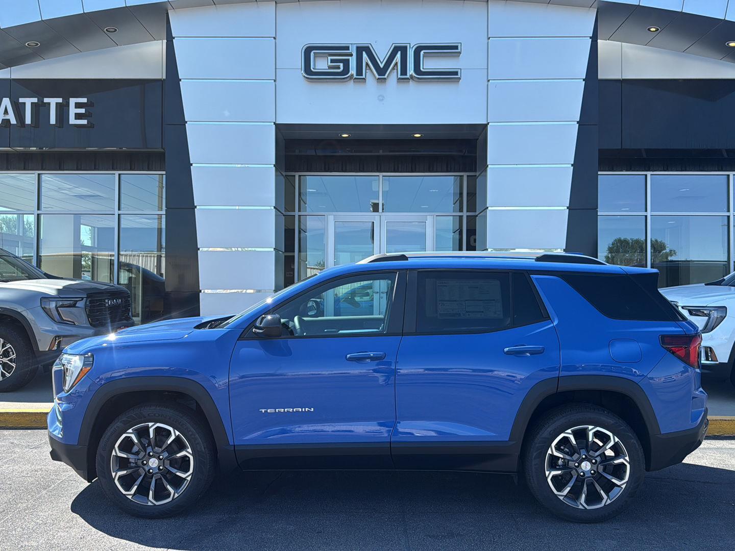 Rapids Metallic 2027 GMC Terrain SUV / Crossover Four-Wheel Drive 8-Speed Automatic Overdrive
