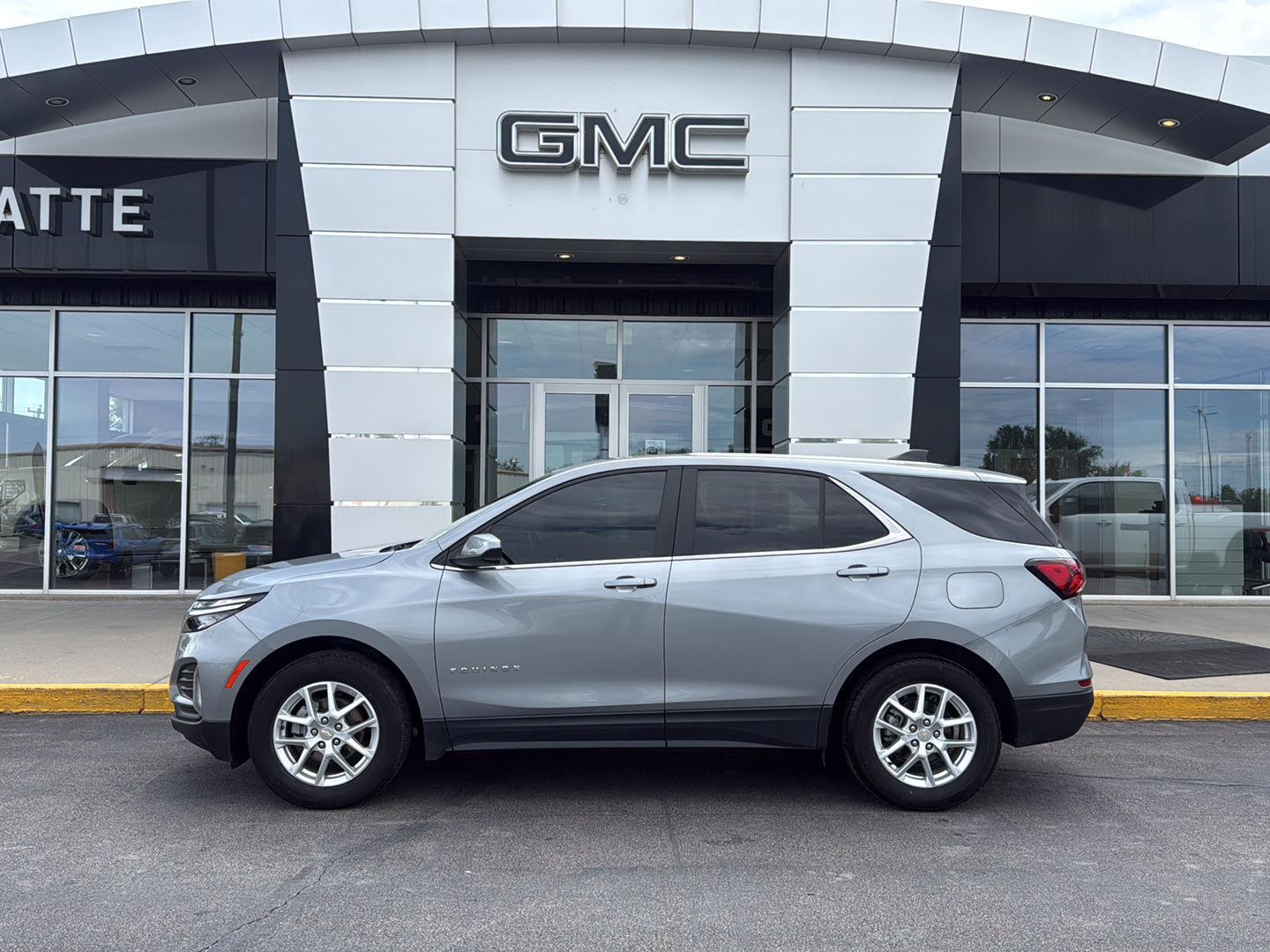 Sterling Gray Metallic 2023 Chevrolet Equinox SUV / Crossover Front-Wheel Drive 6-Speed Automatic Overdrive