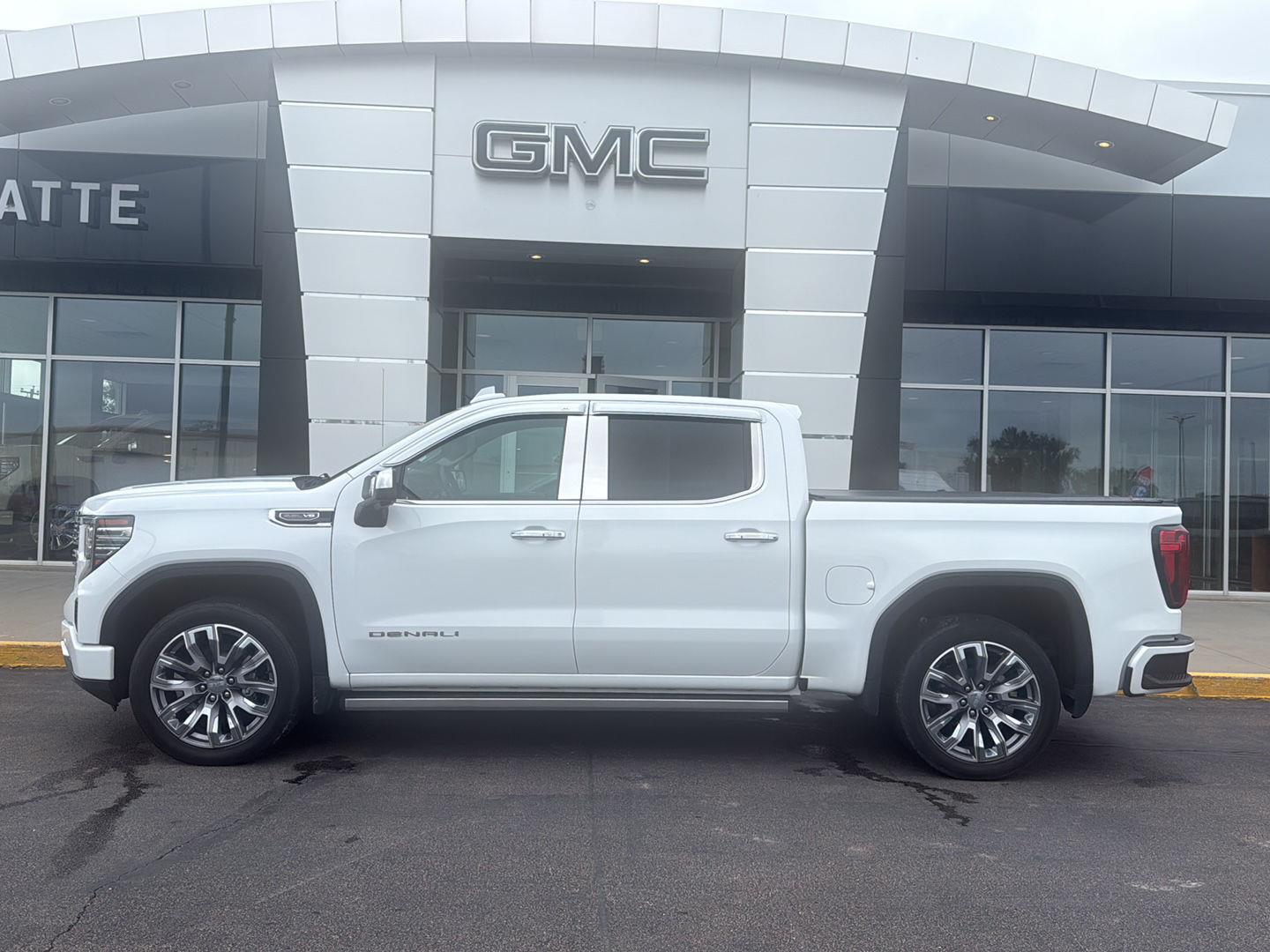 2024 GMC Sierra 1500 Denali Crew Cab 4WD