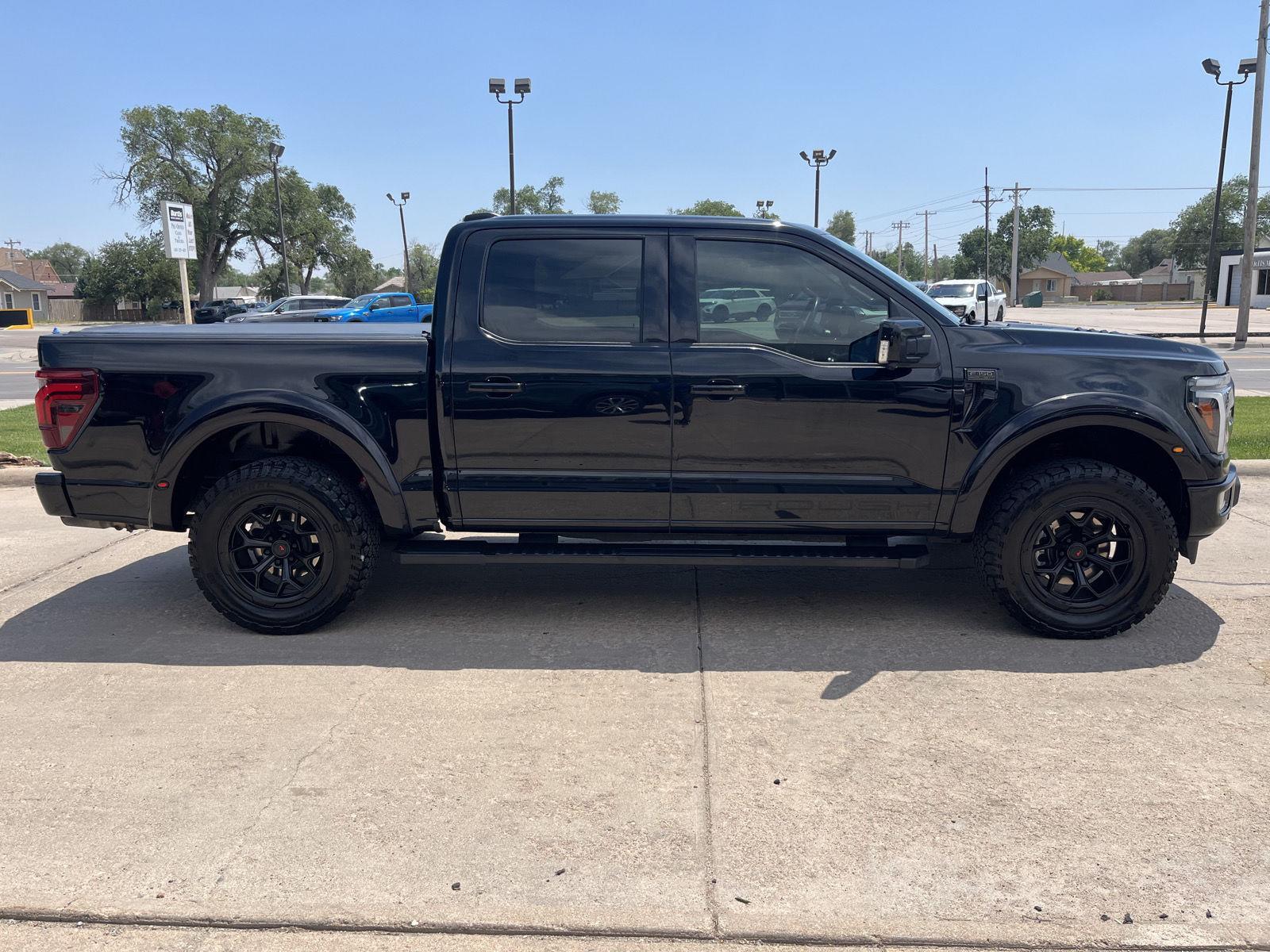 View vehicle photo 6