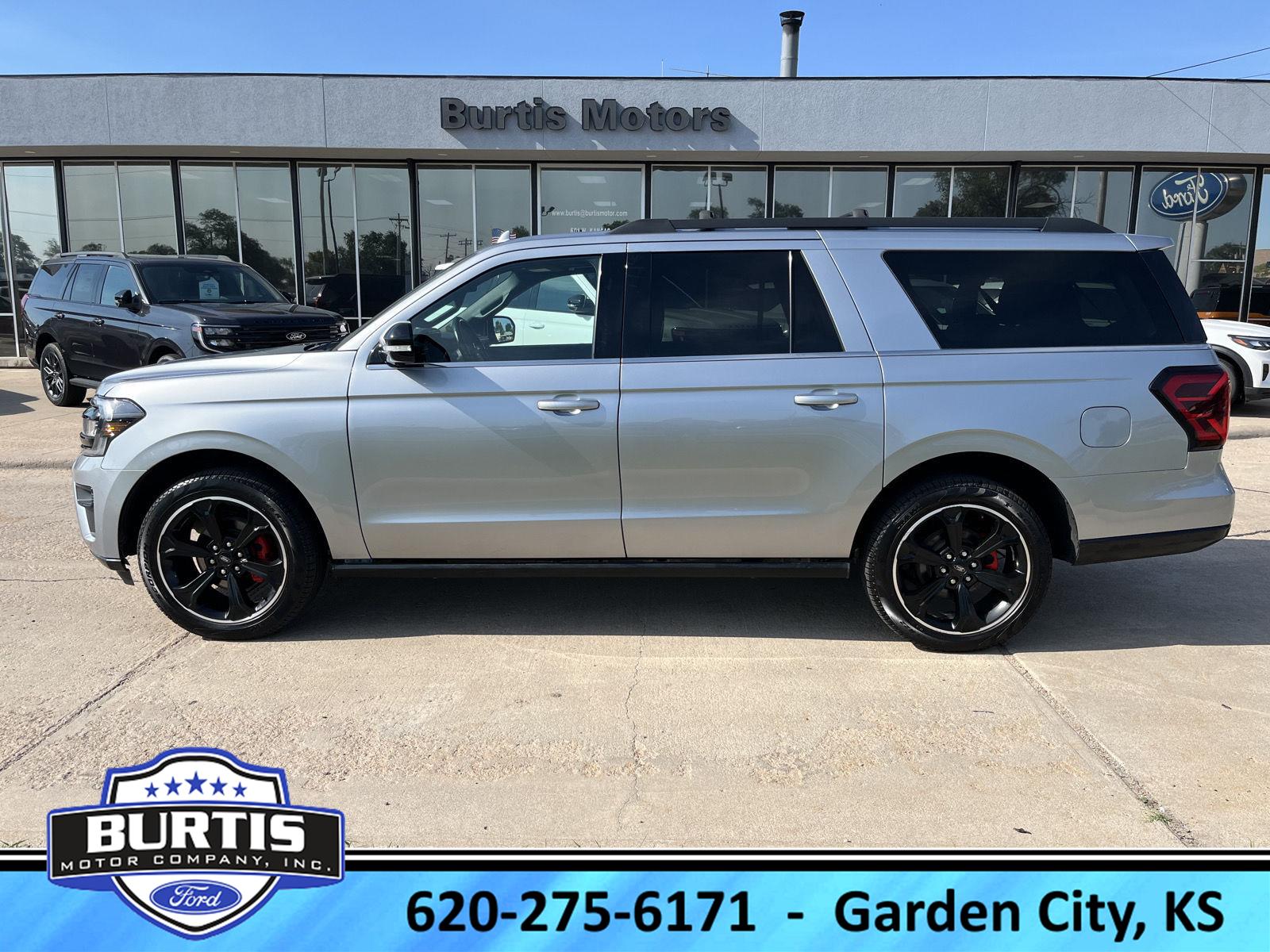  2022 Ford Expedition MAX Limited 4WD   