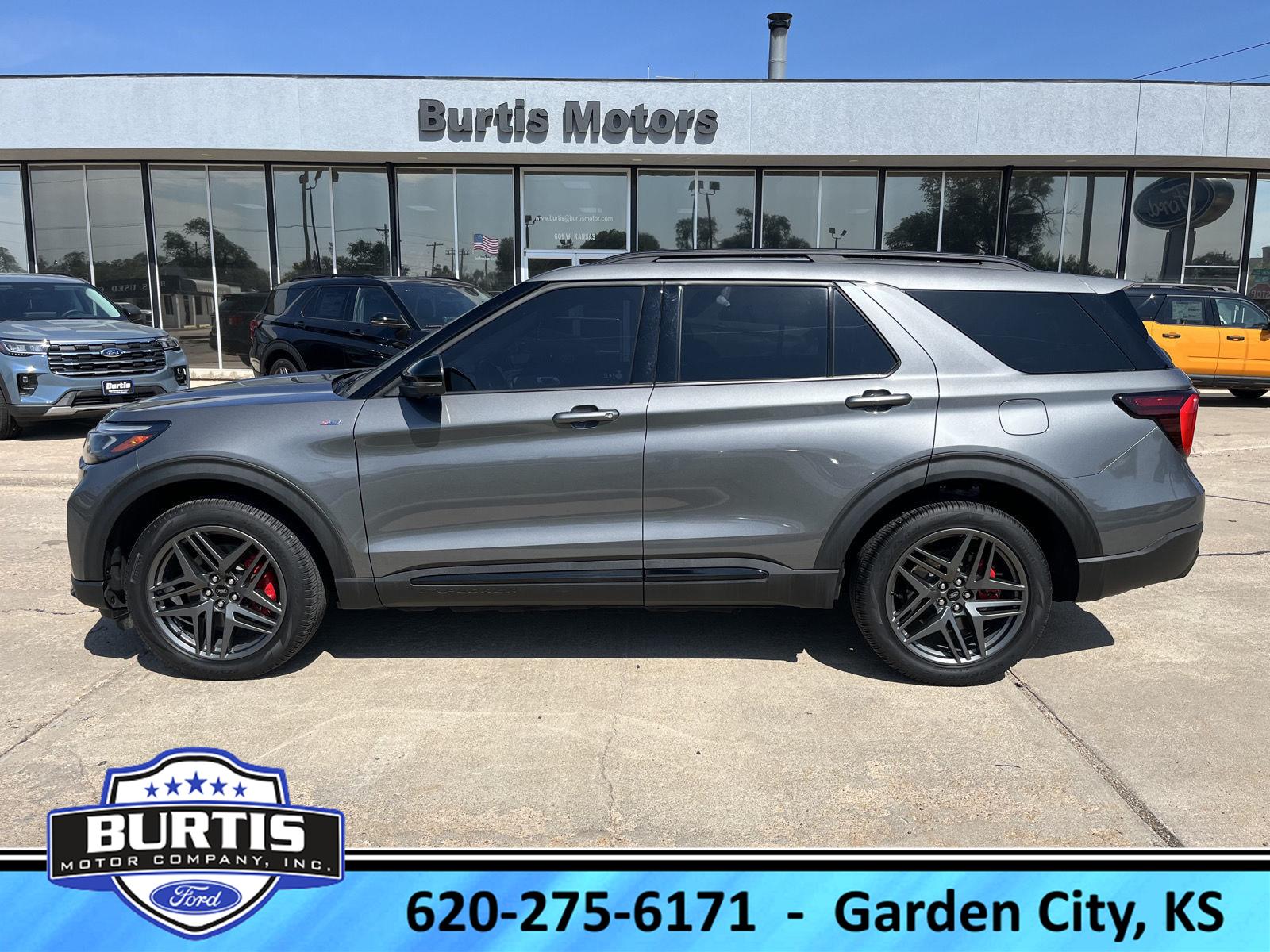 2025 Ford Explorer ST-Line AWD