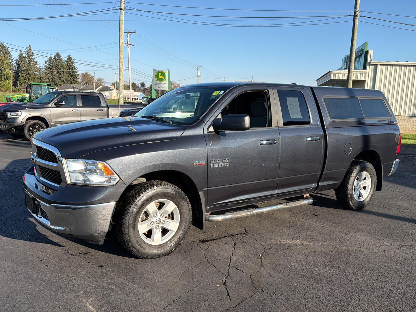 2017 RAM 1500 SLT Quad Cab 4WD