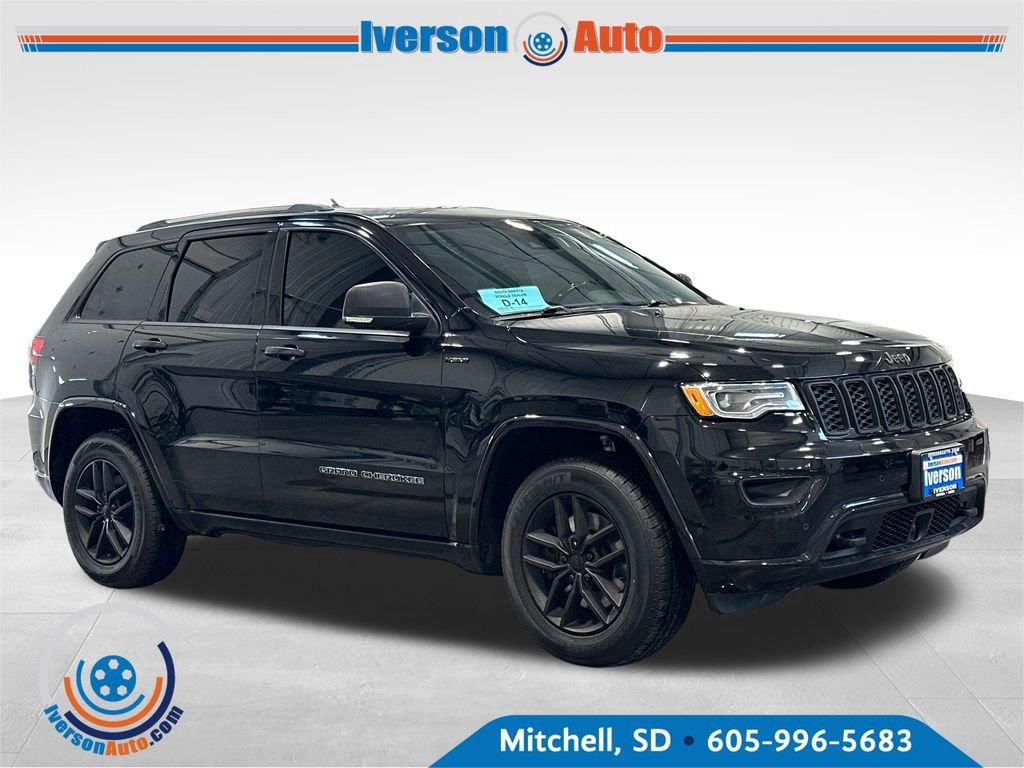  2020 Jeep Grand Cherokee Overland 4WD   