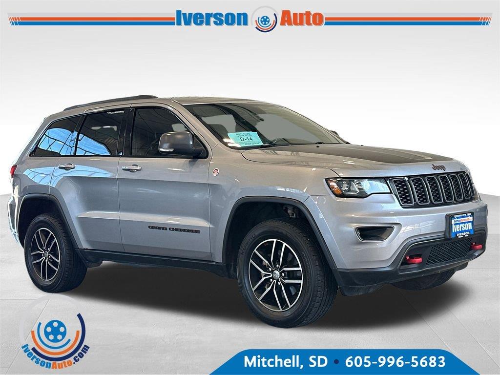 Billet Metallic 2018 Jeep Grand Cherokee SUV / Crossover Four-Wheel Drive 8-Speed Automatic