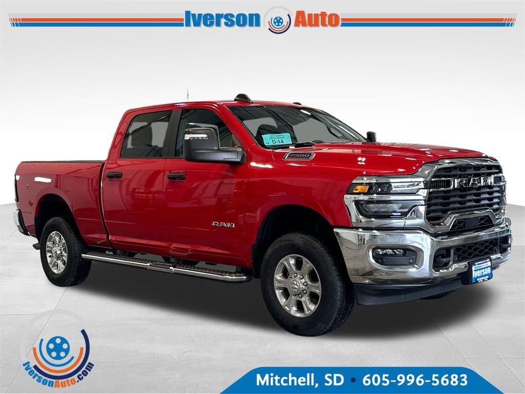  2026 RAM 2500 Big Horn Crew Cab 4WD   
