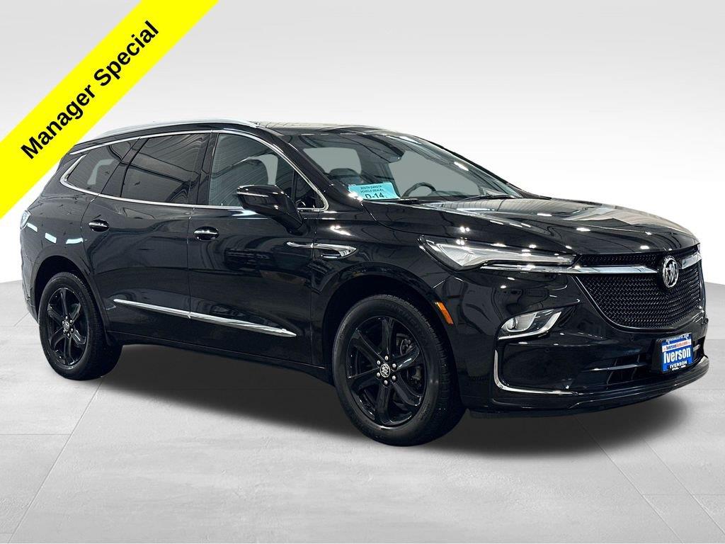 2023 Buick Enclave Essence AWD