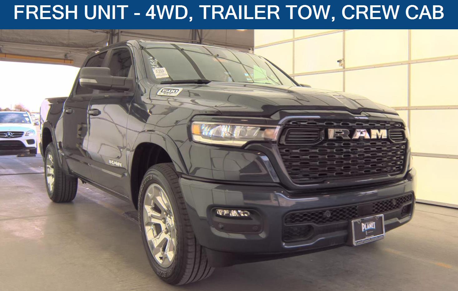 2025 RAM 1500 Lone Star Crew Cab 4WD
